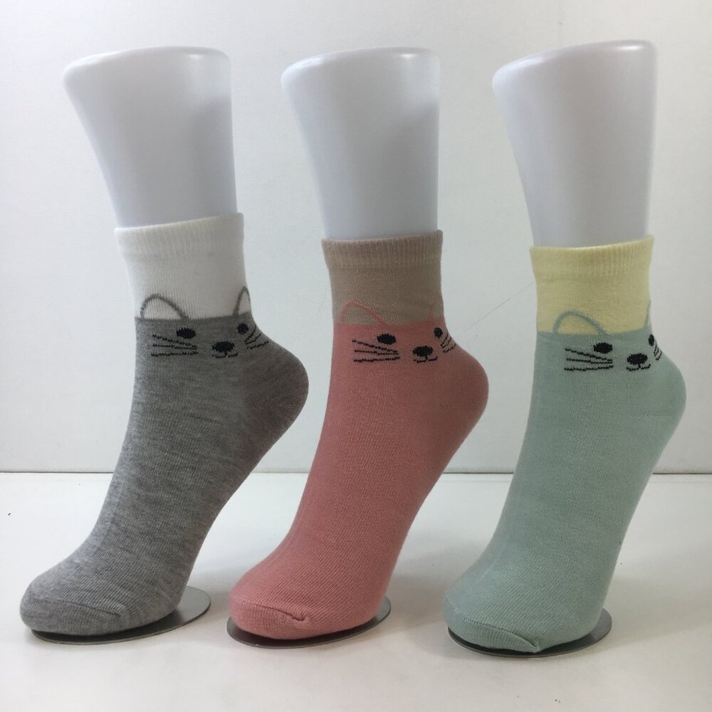 Womens Crew Socks Set 3 Cat Print Solid Gray Pink Blue White Yellow